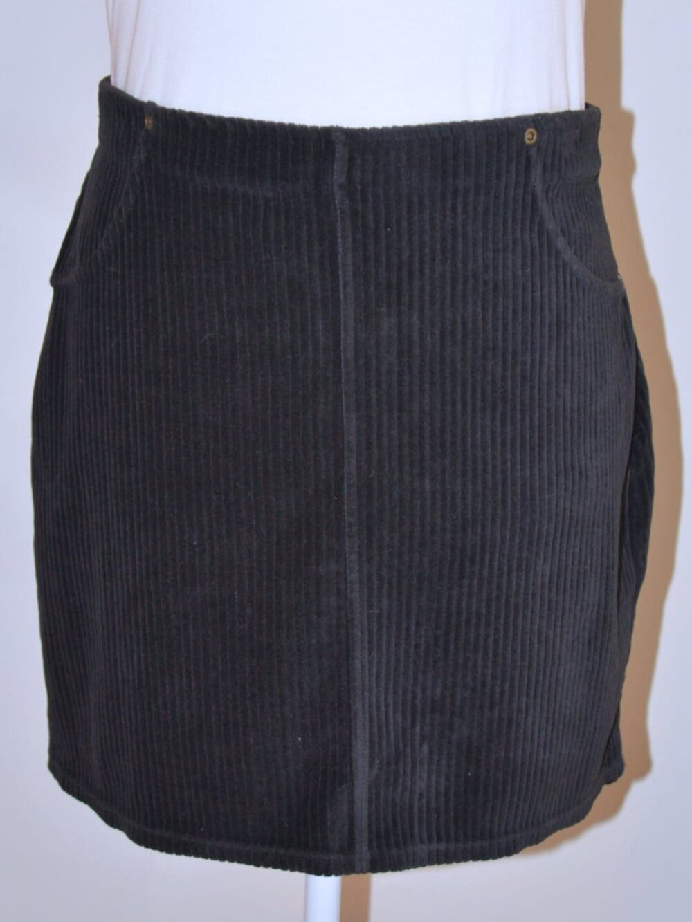 Vintage HUE Corduroy Black Skirt size M